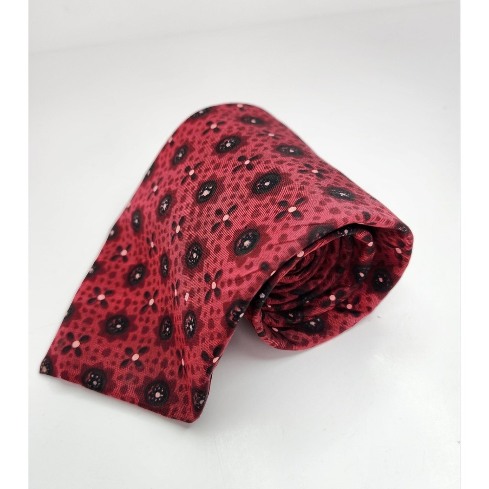 Jim‎ Thompson Dot Design Silk Tie Red Made in Thailand 54" X 4.5 "